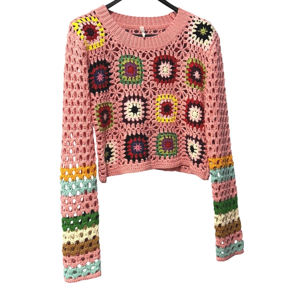 Dreamers by Debut Pink Crochet Granny Square Sweater Cropped Boho Long Sleeve S‎